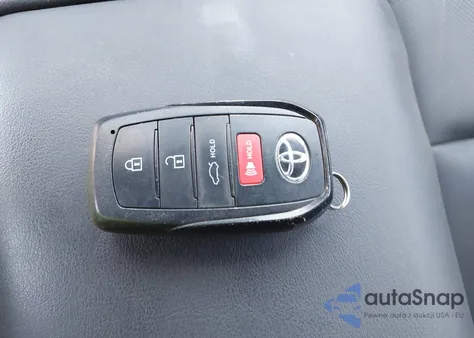 2023 Toyota Crown Limited z USA, uszkodzony, nr VIN JTDAAAAF9P3001201